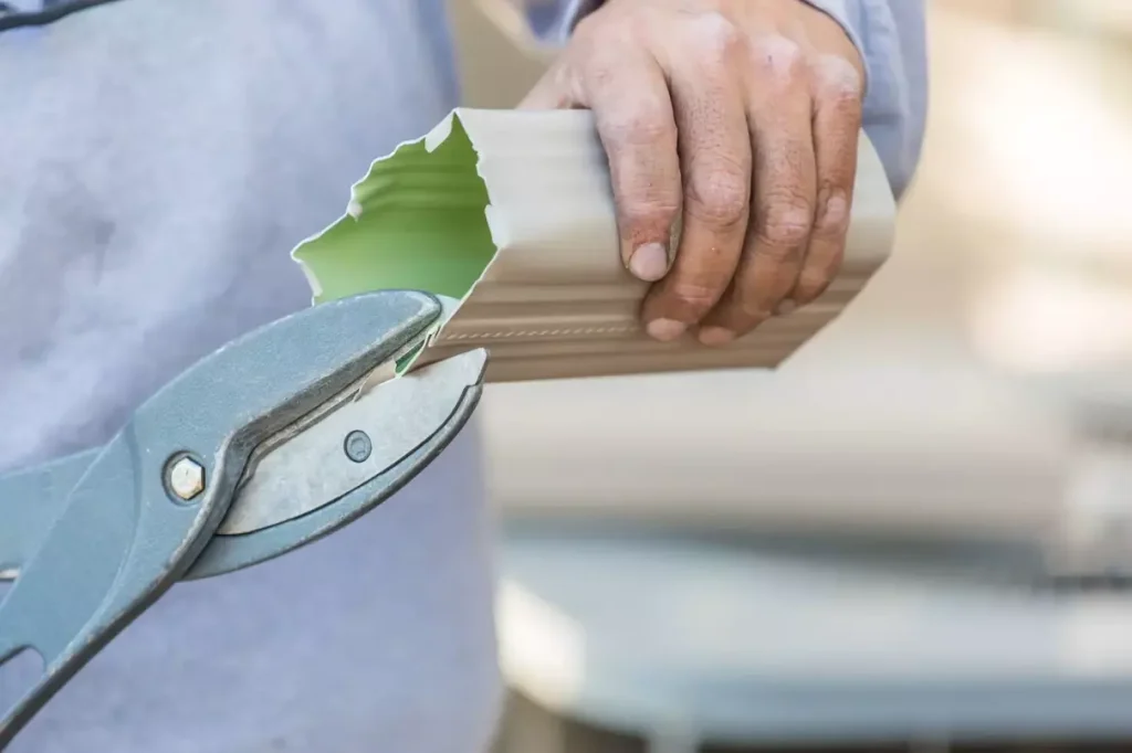 Cutting aluminum gutter can be difficult so making sure you have the right tools is important. 