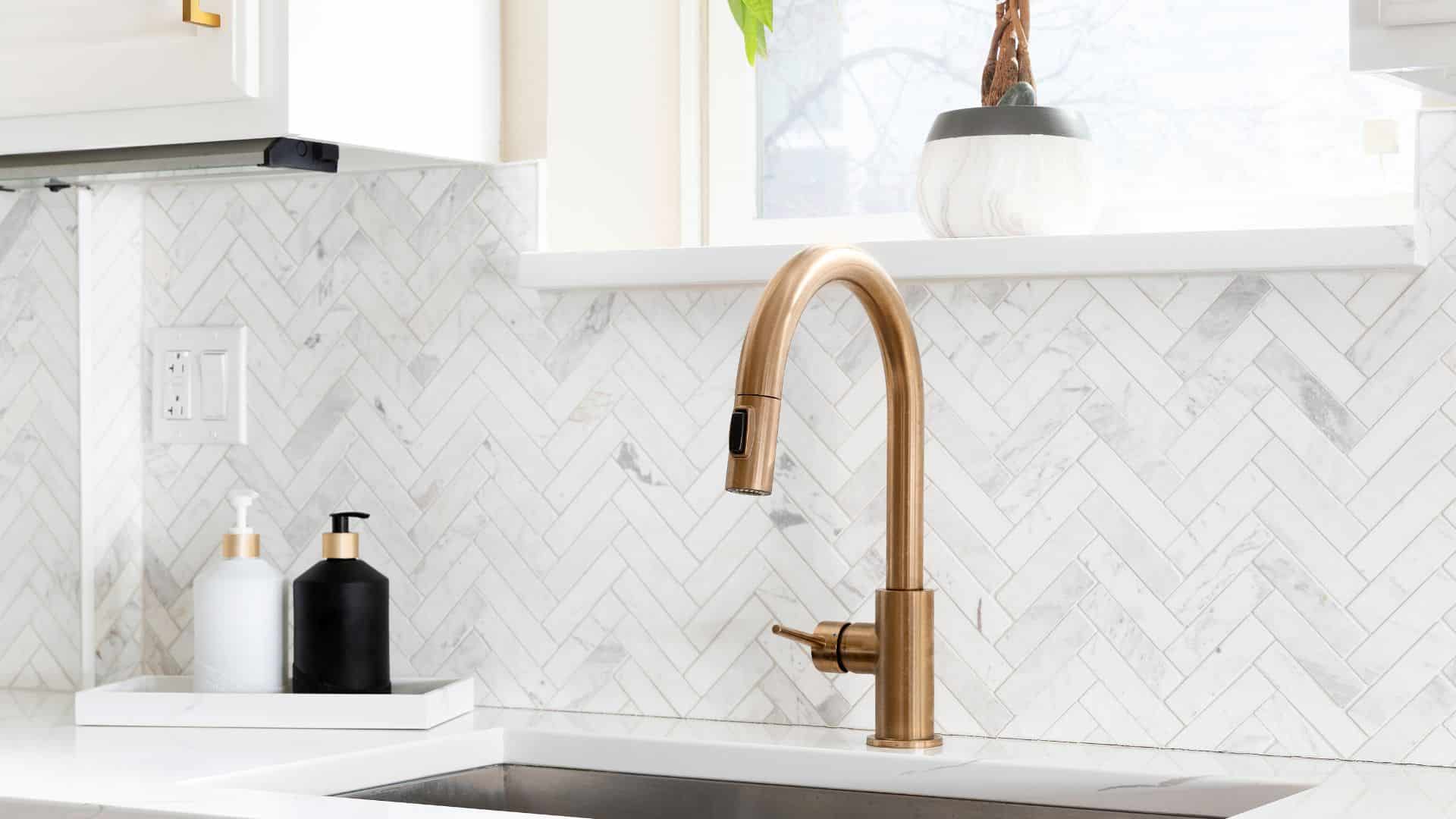 kitchen faucets